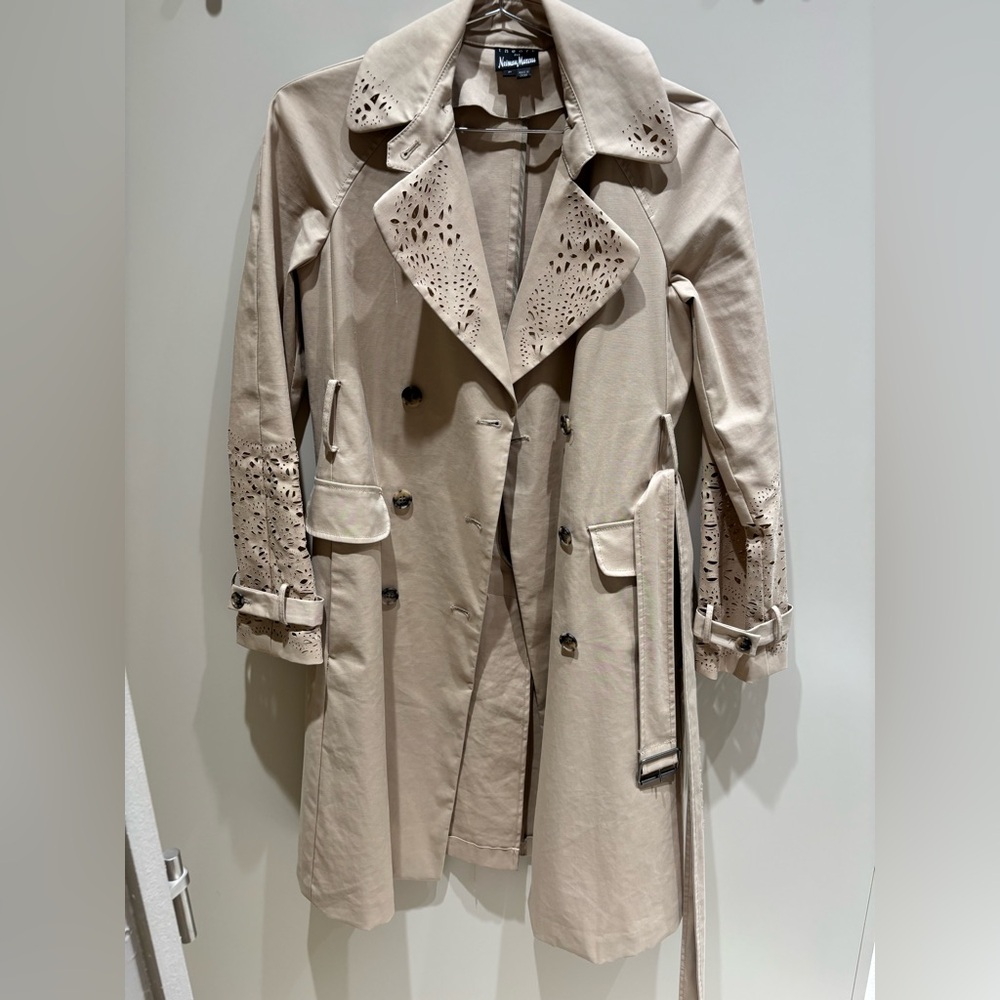Trench coat - Vintage Theory Neiman Marcus classic belted Beige laser cut eyelet
